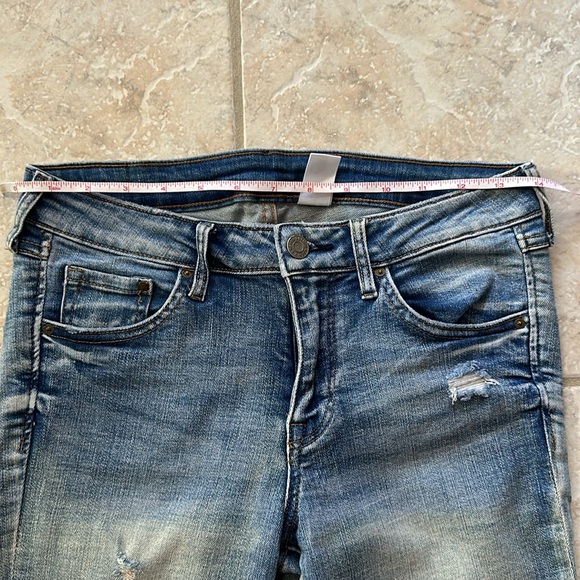 H&M Women’s Skinny Jeans - Size 27 - Picture 3 of 7